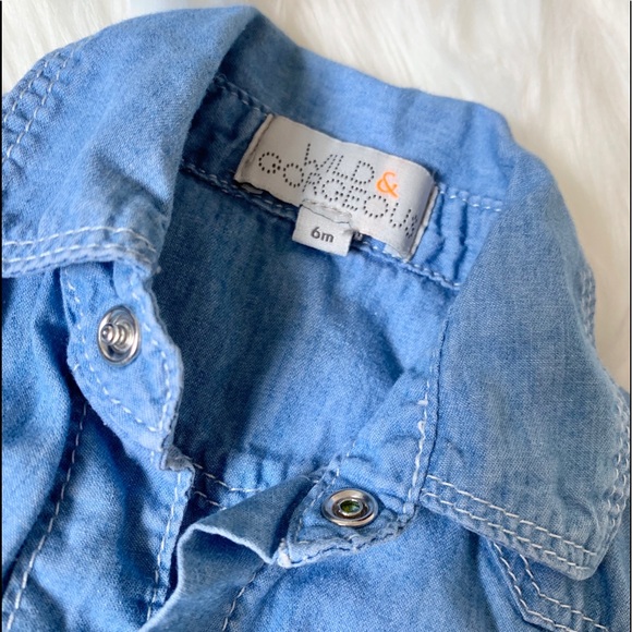 Wild and Gorgeous Toddler Chambray Long Sleeve - Picture 2 of 3